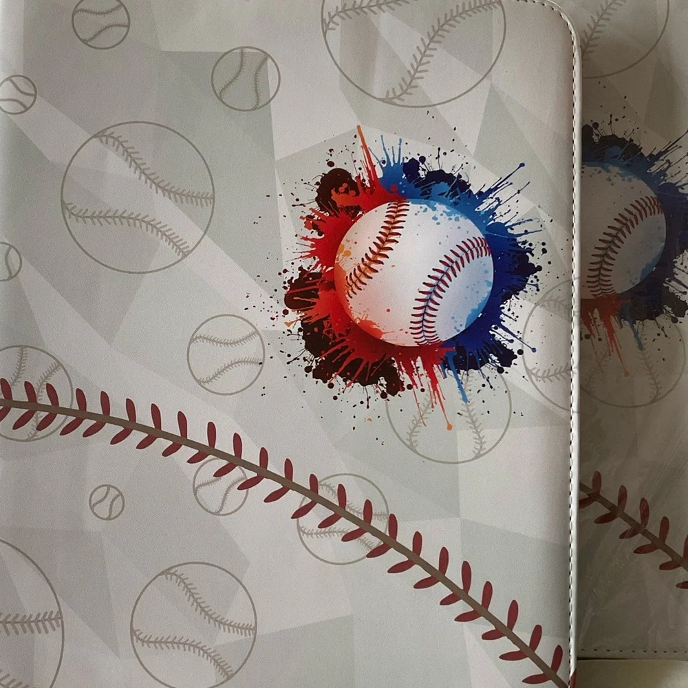 Baseball Themed Trading Card Binder.450 Card Slots Zip Around/Handle 10.5 X 13”